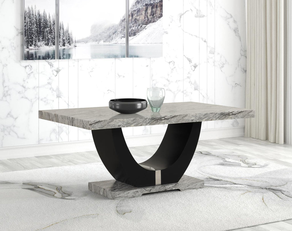 D210 Dining Set