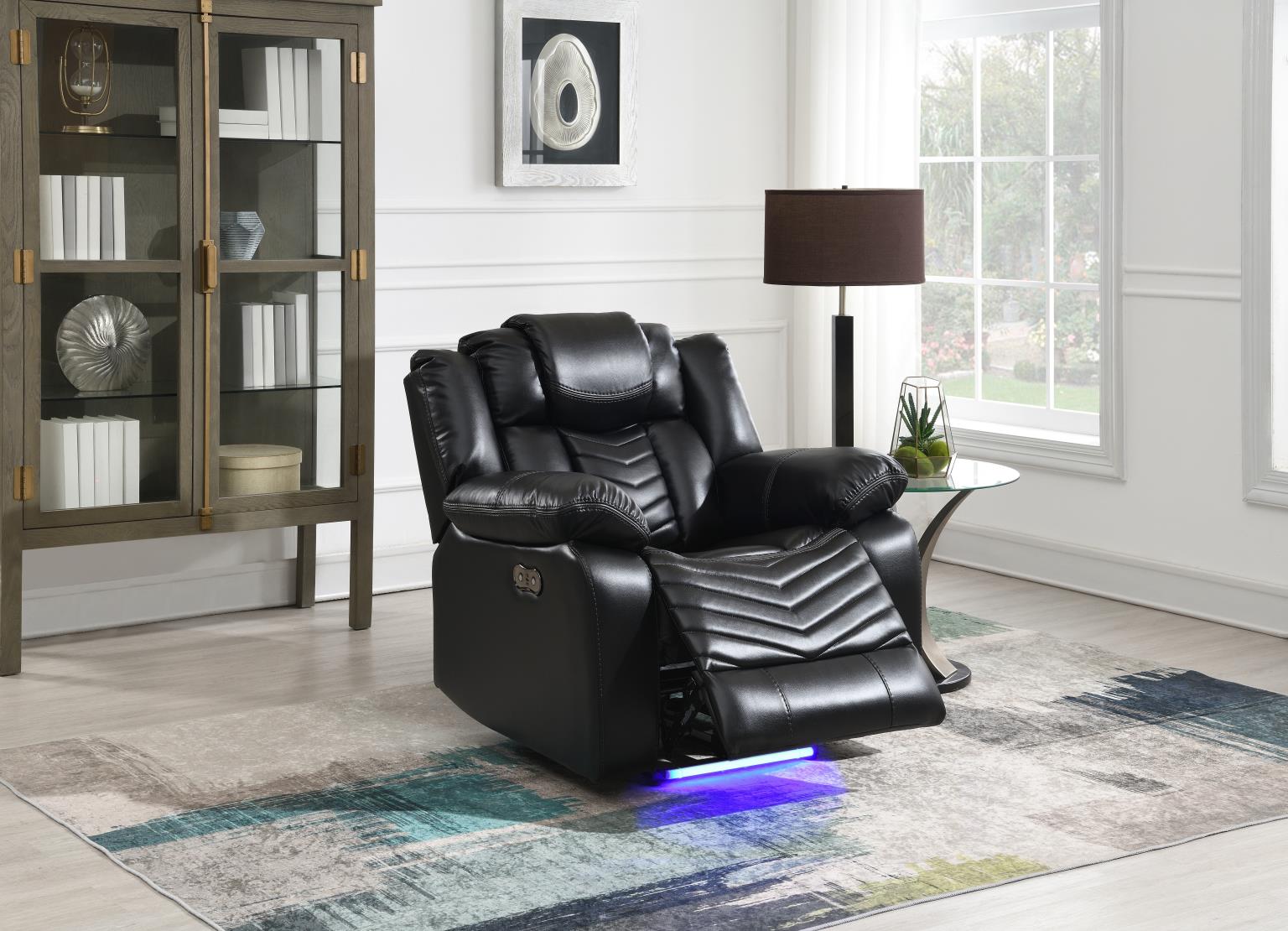 L665 LIVINGROOM SET